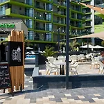 Nasty 24 Pool & Mamaia Nord Apartment 3*