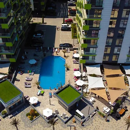 Nasty 24 Pool & Mamaia Nord Apartamento Năvodari