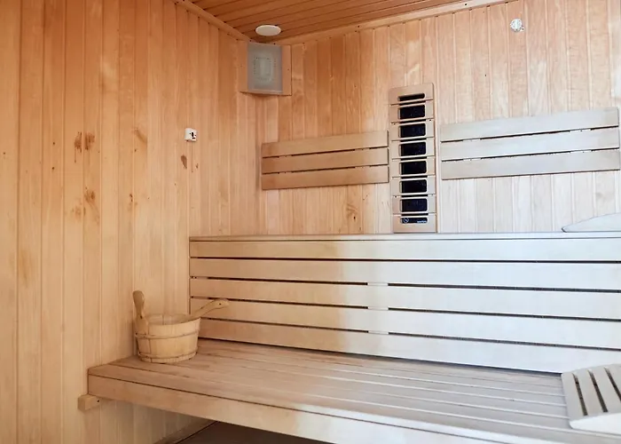 Nasty 24 Pool & Mamaia Nord Apartamento Năvodari