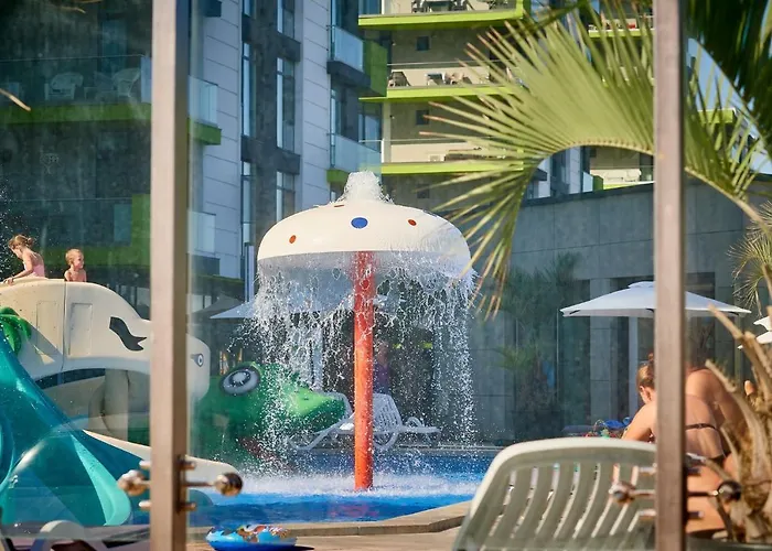 Apartamento Nasty 24 Pool & Mamaia Nord Năvodari