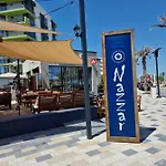 Nasty 24 Pool & Mamaia Nord Appartement 3*