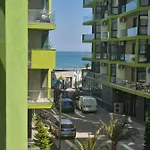 Nasty 24 Pool & Mamaia Nord Appartement