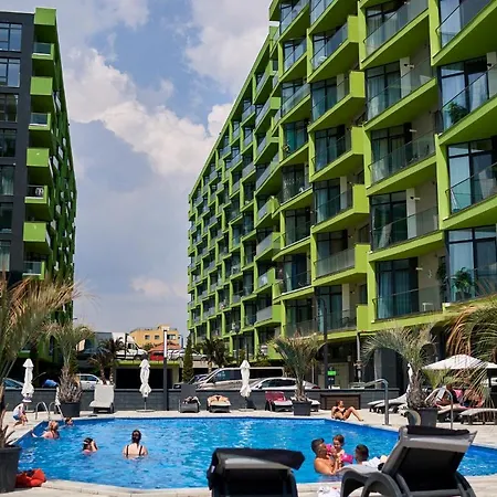 아파트 Nasty 24 Pool & Mamaia Nord 3*