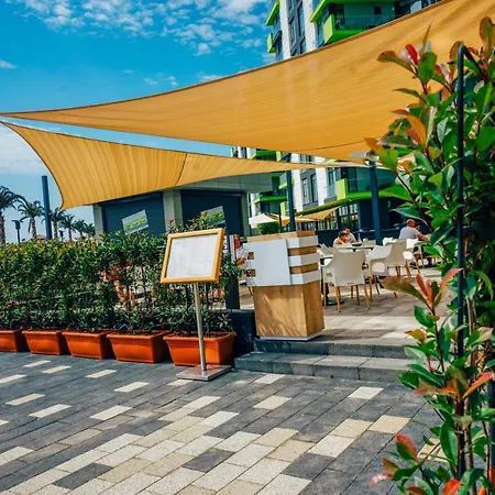 Apartamento Nasty 24 Pool & Mamaia Nord Năvodari