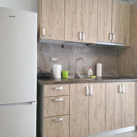 Apartamento Nasty 24 Pool & Mamaia Nord 3*